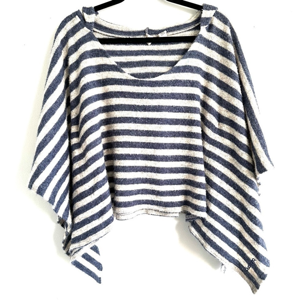 Billabong Women’s Butterfly Hoodie, EUC, size S
